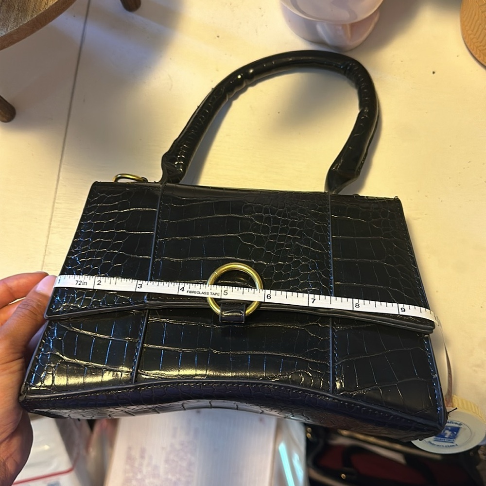 Black mini hand bag with strap - Picture 12 of 13